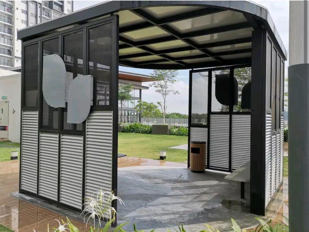 Hani Homestay Wifi Netflix Secure Parking Klia Usim Inti Aeon Mall Nilai Ngoại thất bức ảnh